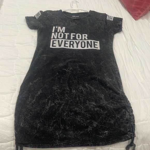 Black dress - Picture 1 of 4